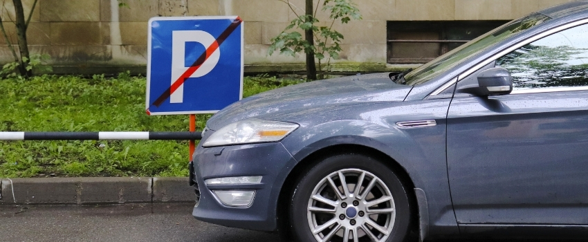 Parcheggio No 850x350