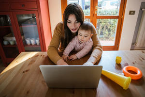 Remote Workinng Parent 300 X 200