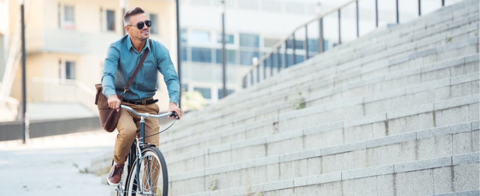 Uomo In Bicicletta 980x400
