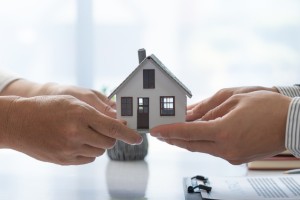 Vendita di un immobile in comproprietà